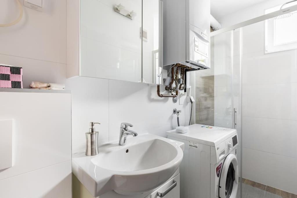 Apartman Dino Sarajewo Zewnętrze zdjęcie